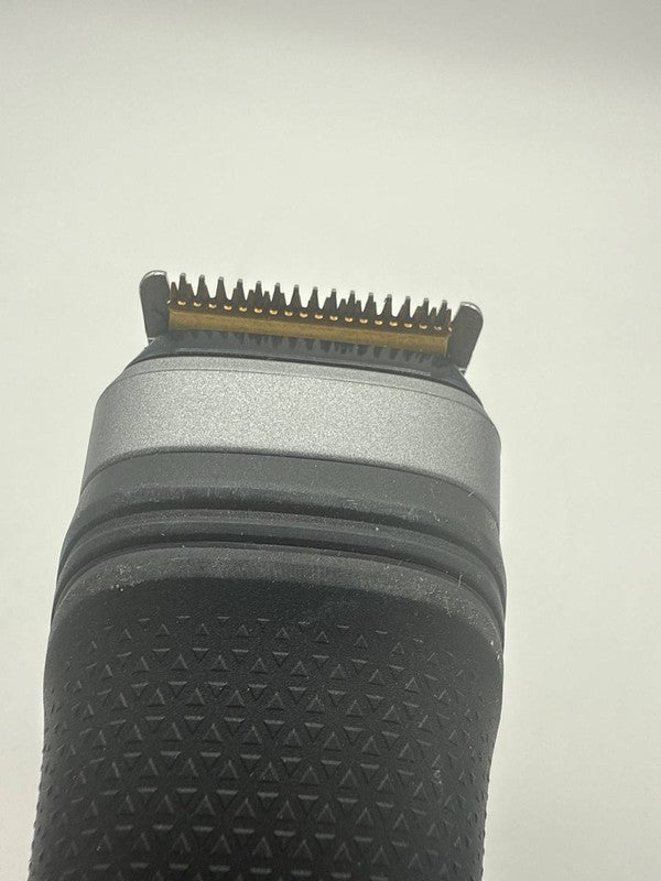 7105993