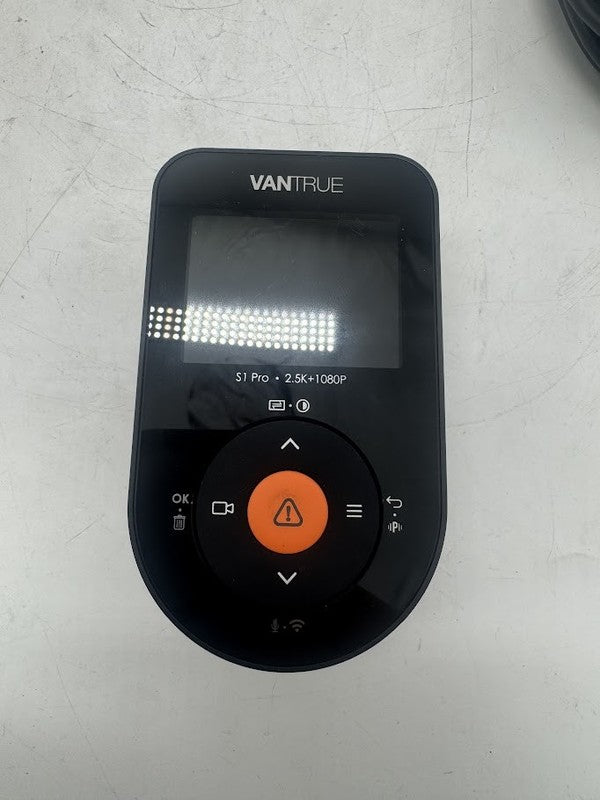 7685083