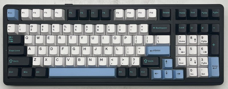 7972846