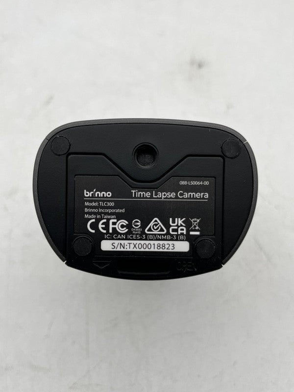 8124821