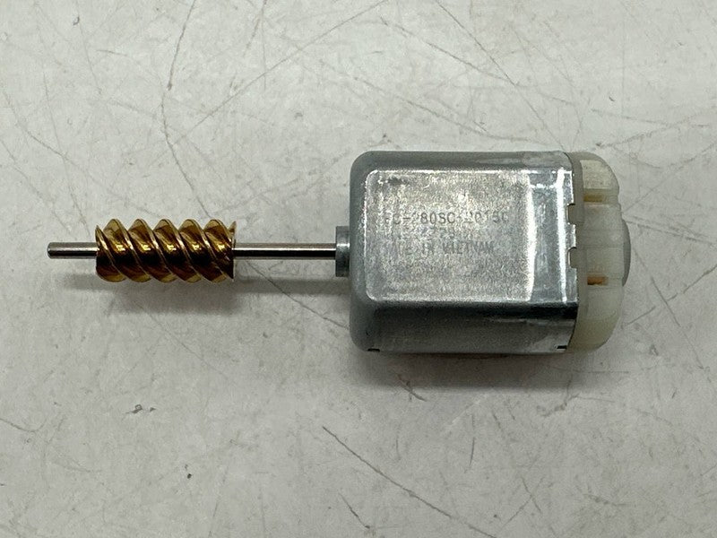 7699525
