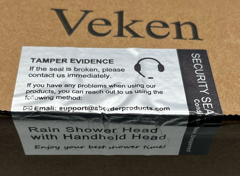 6913892