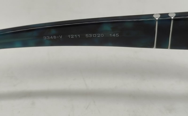 8204563