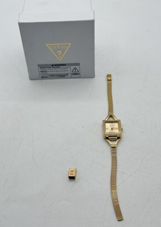 7955025