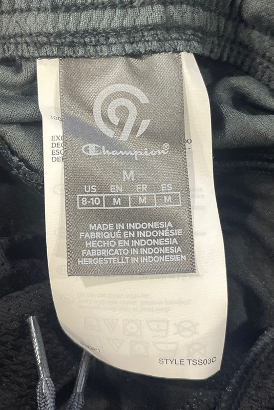 7685047