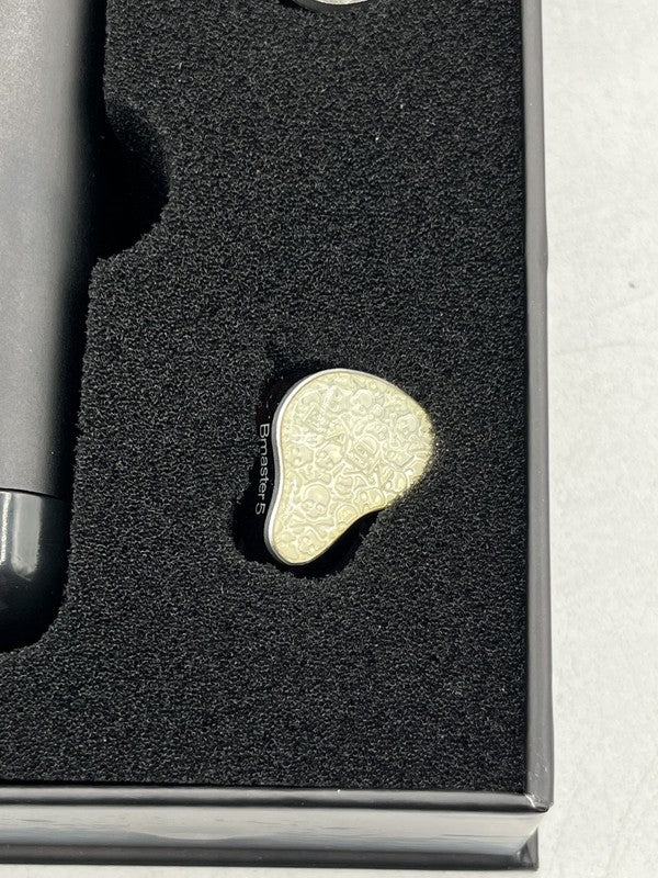 8204975