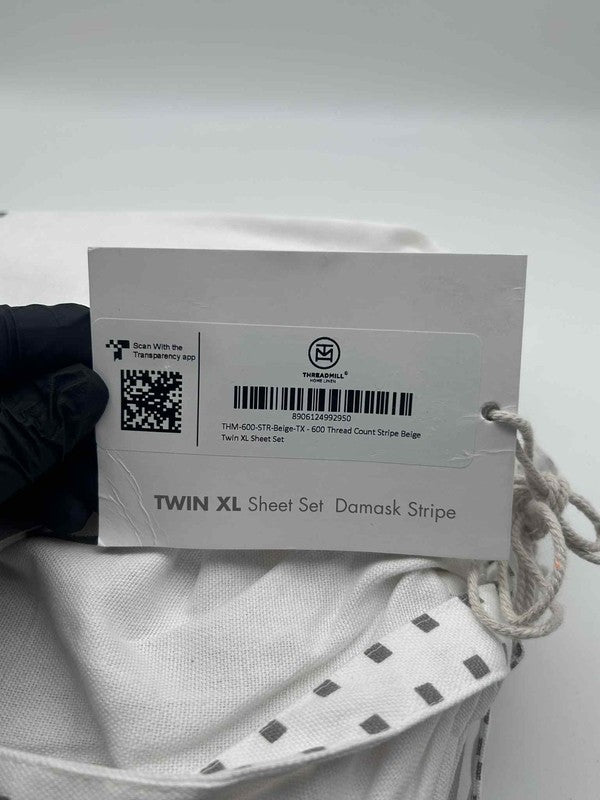 7716316