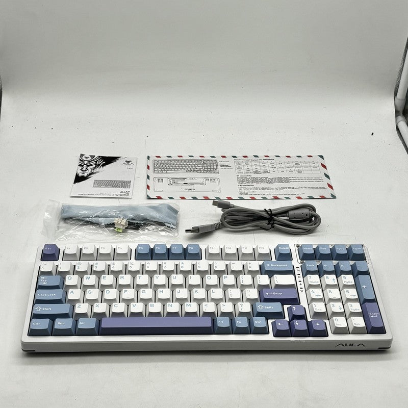 7995551