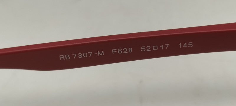 8204923