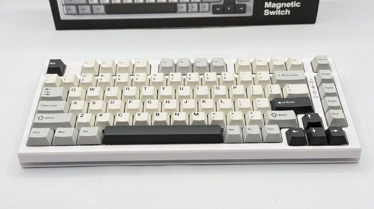 5821129