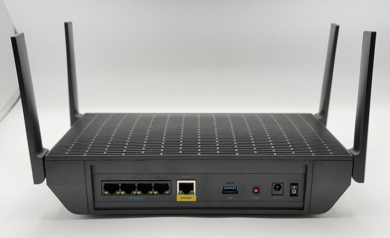 5821105
