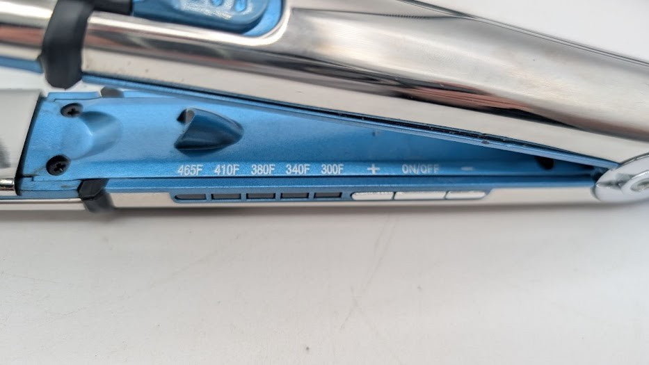 8131418