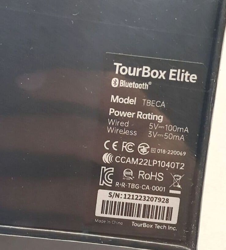 5821085